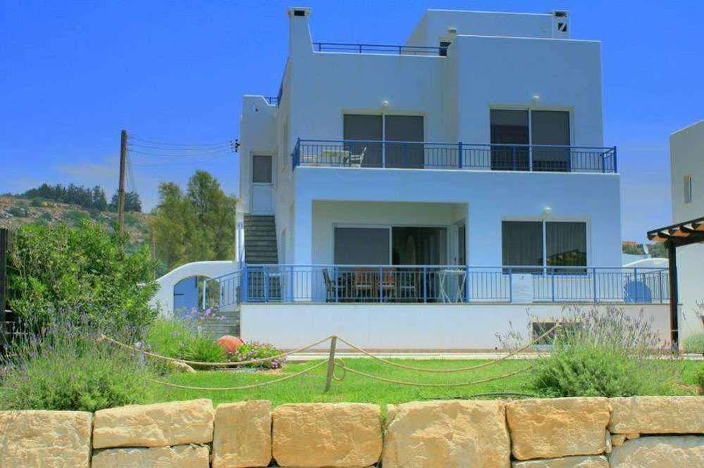 Blue Coral Beach Villas Paphos Buitenkant foto
